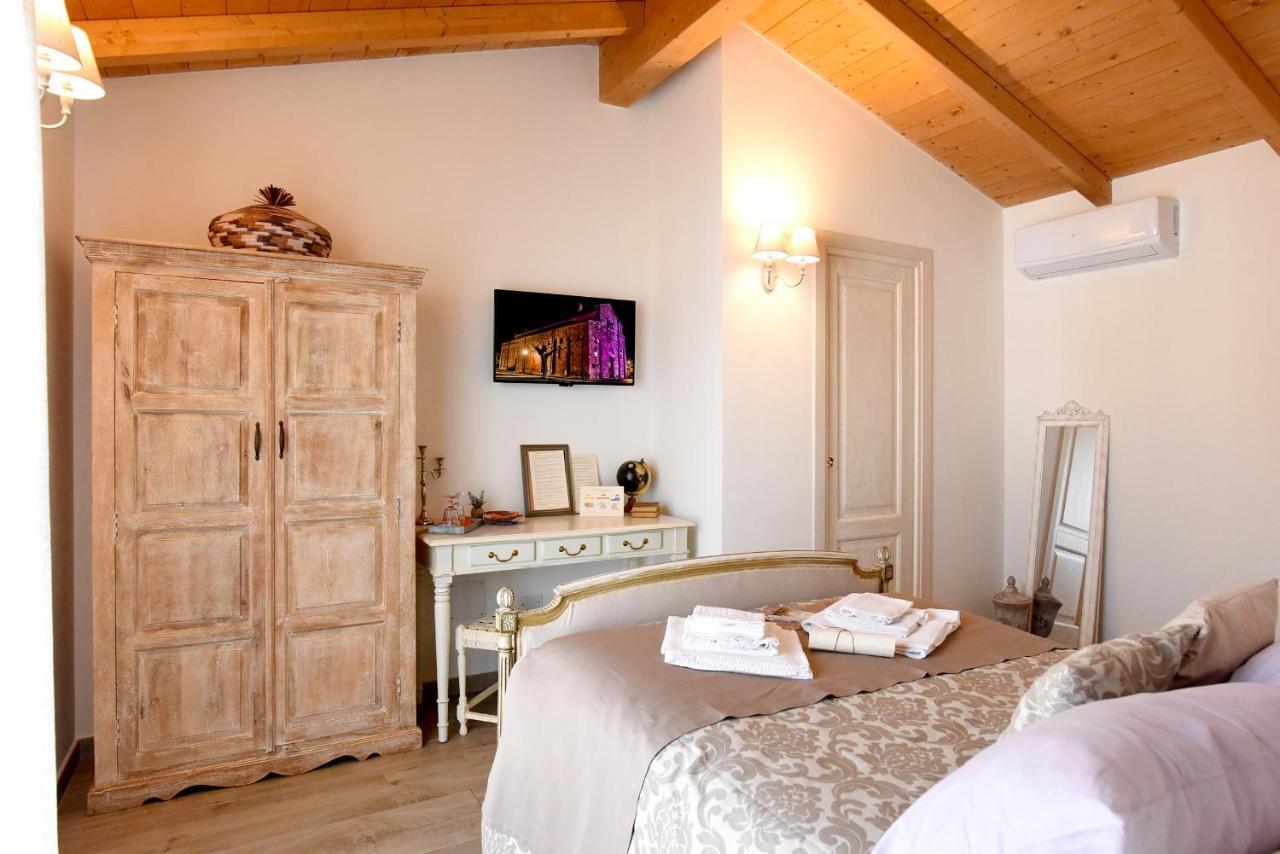 La Dimora Di San Simplicio Hotell Olbia Exteriör bild