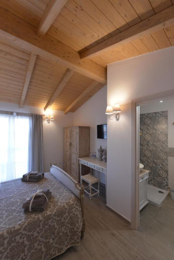 La Dimora Di San Simplicio Hotell Olbia Exteriör bild